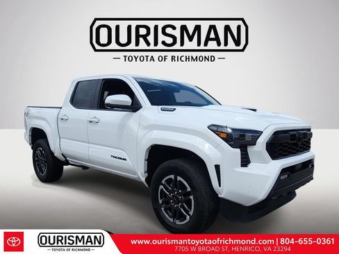 Used 2025 Toyota Tacoma TRD Sport w/ TRD Sport Premium Package AWD/4WD image 1