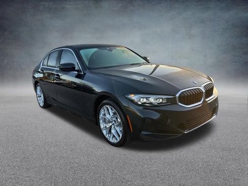 Used 2025 BMW 330i xDrive Sedan AWD/4WD image 2