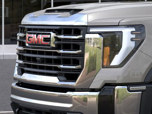 New 2026 GMC Sierra 3500 SLE image 13