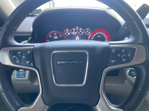 Used 2016 GMC Yukon XL Denali w/ Open Road Package AWD/4WD image 22