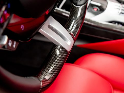 Used 2025 Ferrari Purosangue AWD/4WD image 21