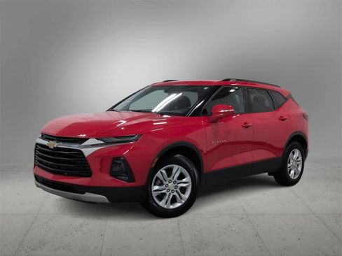 Used 2020 Chevrolet Blazer LT image 1