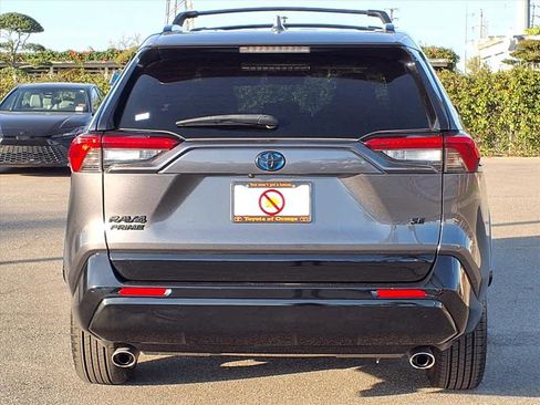 Certified 2024 Toyota RAV4 SE image 5