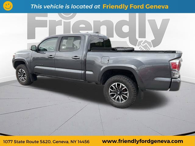 Used 2022 Toyota Tacoma TRD Sport AWD/4WD image 6