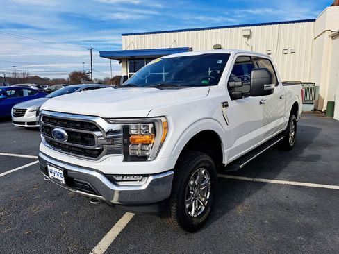 Used 2021 Ford F150 XLT w/ Equipment Group 302A High image 3