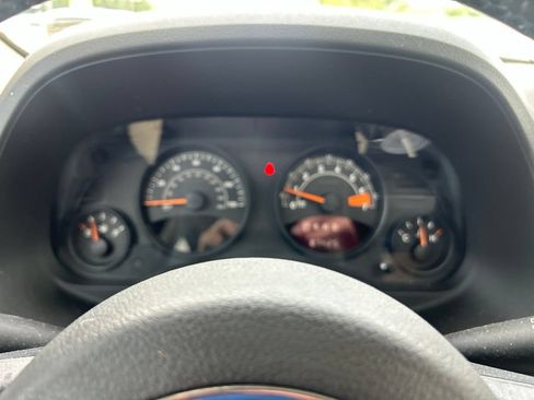 Used 2015 Jeep Patriot High Altitude AWD/4WD image 17