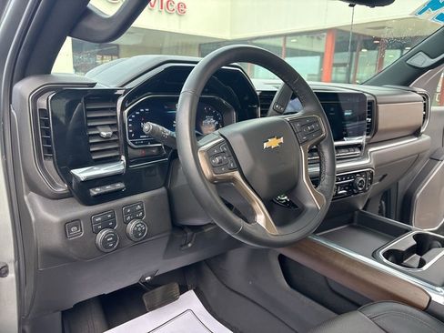 Used 2024 Chevrolet Silverado 3500 High Country w/ High Country Premium Package image 49