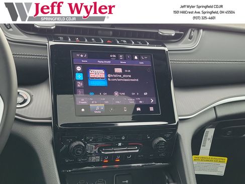 New 2025 Jeep Grand Cherokee Laredo X w/ Luxury Tech Group I image 11