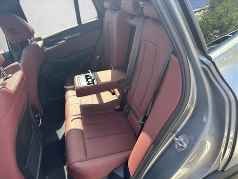 Used 2024 BMW X3 xDrive30i w/ Premium Package AWD/4WD image 14