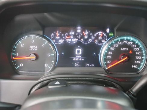 Used 2017 Chevrolet Tahoe LT w/ LT Signature Package image 9