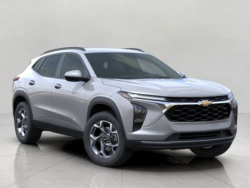 New 2026 Chevrolet Trax LT w/ Driver Confidence Package FWD image 7
