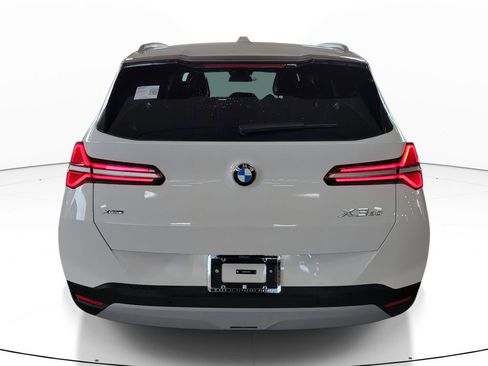 Used 2025 BMW X3 xDrive30i w/ Convenience Package image 6