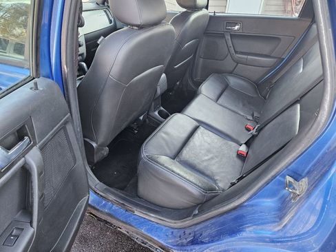 Used 2011 Ford Focus SES w/ 401A Rapid Spec Order Code image 13