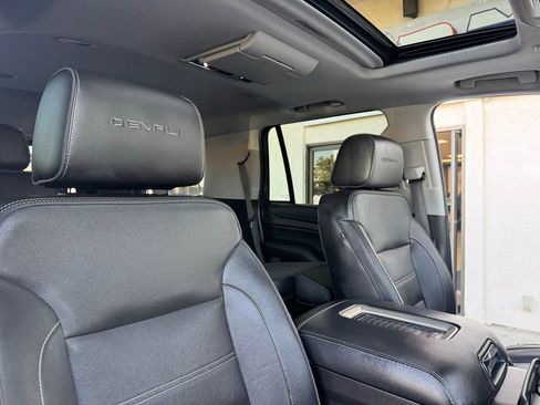 Used 2019 GMC Yukon Denali w/ Open Road Package RWD image 23