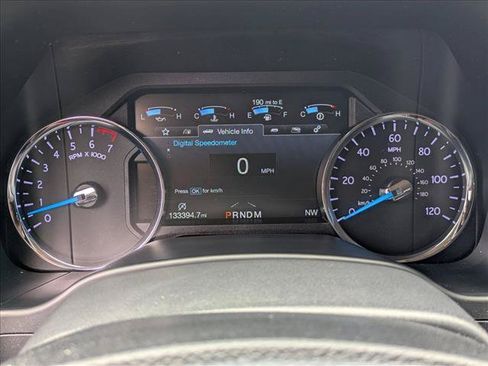 Used 2018 Ford Expedition Platinum RWD image 11