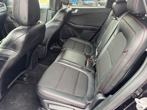 Used 2025 Ford Escape ST-Line AWD/4WD image 14