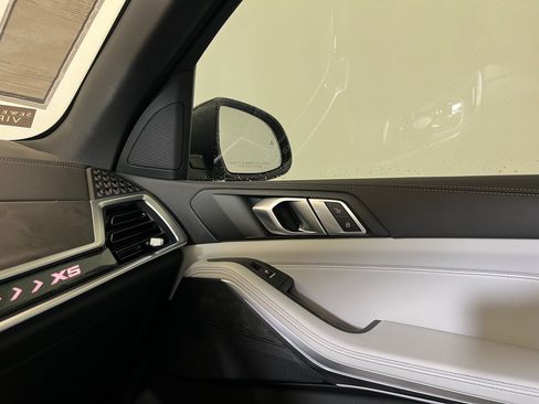 Used 2026 BMW X5 xDrive40i w/ Parking Assistance Package AWD/4WD image 30