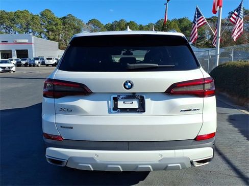 Used 2023 BMW X5 sDrive40i w/ Premium Package image 2