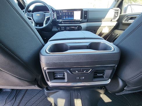 Used 2026 Chevrolet Silverado 1500 LTZ w/ Technology Package image 32