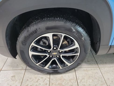 Used 2025 Chevrolet TrailBlazer LT image 41