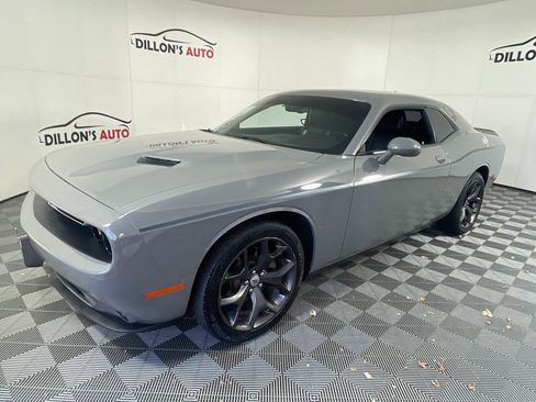 Used 2017 Dodge Challenger SXT Plus image 2