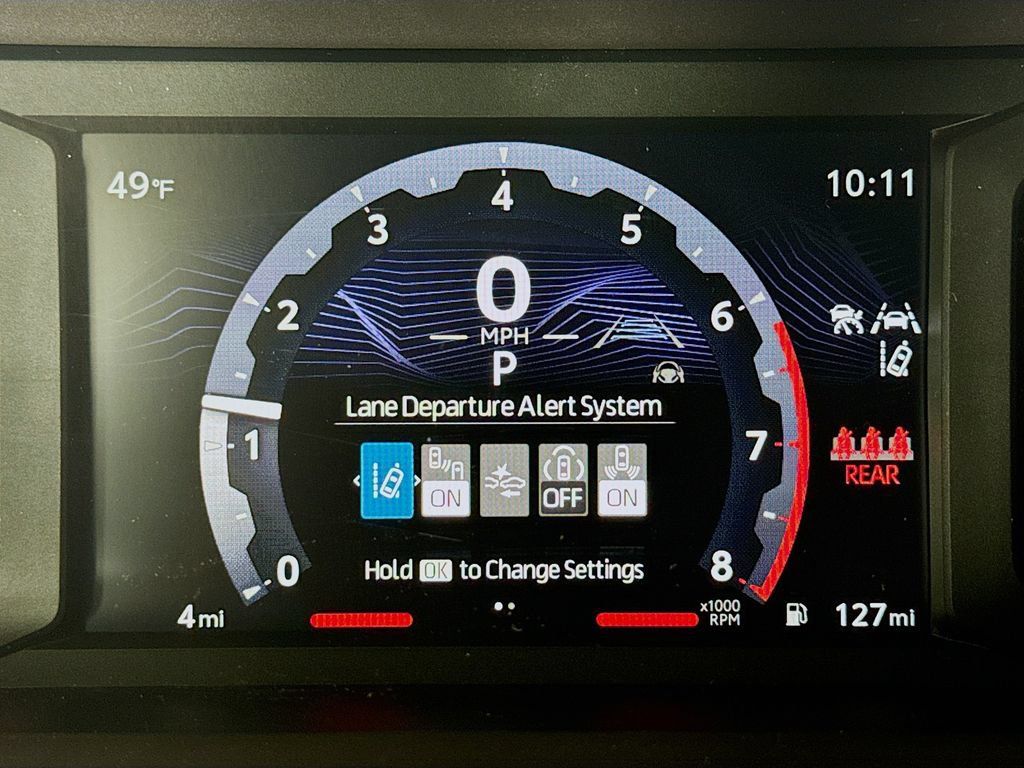Certified 2025 Toyota Tacoma SR5 AWD/4WD image 16