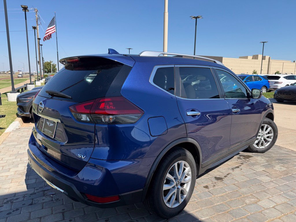 Used 2020 Nissan Rogue SV FWD image 5
