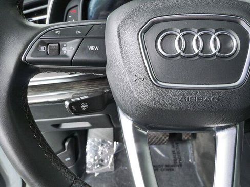 Used 2021 Audi Q8 Premium Plus w/ Premium Plus Package AWD/4WD image 18