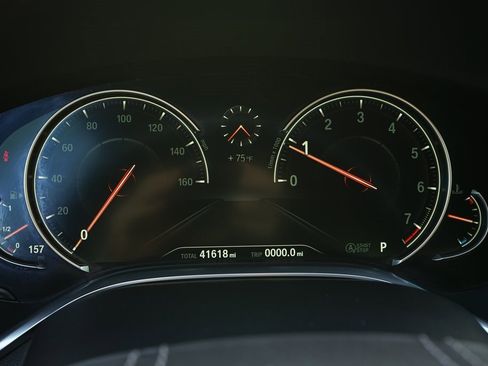 Used 2018 BMW 740i image 7