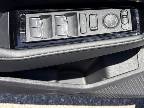 Used 2024 Honda Accord Touring image 16