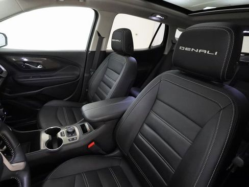 Used 2022 GMC Terrain Denali w/ Denali Premium Package image 12