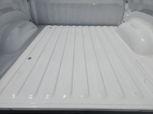 Used 2025 RAM 1500 Laramie AWD/4WD image 33