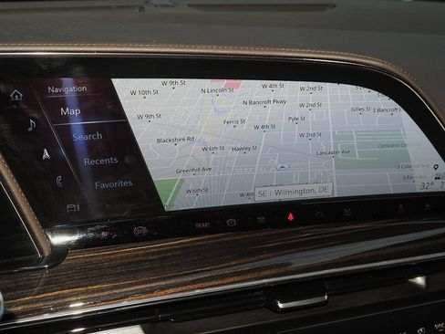 Used 2022 Cadillac Escalade Sport w/ Touring Package AWD/4WD image 14