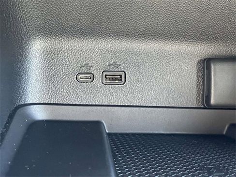 New 2026 Chevrolet Traverse RS image 15