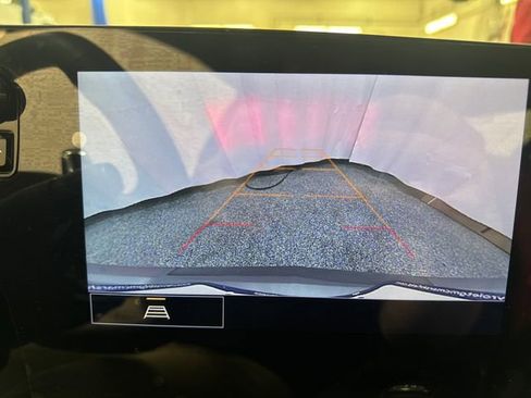 Used 2023 Chevrolet Corvette Stingray Coupe w/ Z51 Performance Package image 22