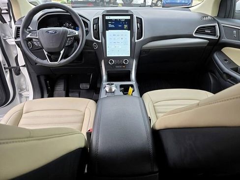 Used 2022 Ford Edge SEL w/ Convenience Package image 22