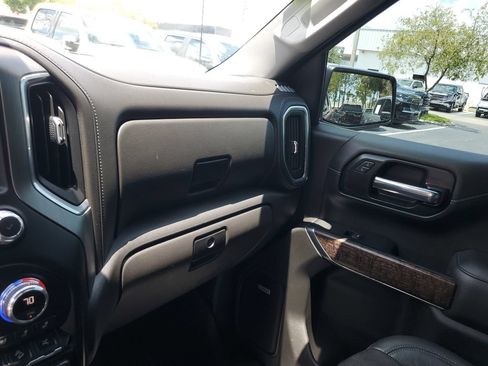 Used 2022 GMC Sierra 1500 Denali w/ Denali Premium Package AWD/4WD image 27