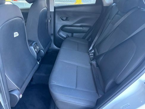 Used 2025 Hyundai Kona SEL image 22