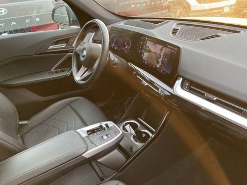 Used 2023 BMW X1 xDrive28i w/ Premium Package image 7