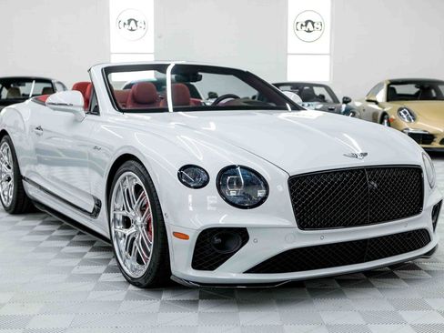 Used 2022 Bentley Continental GT Speed image 5