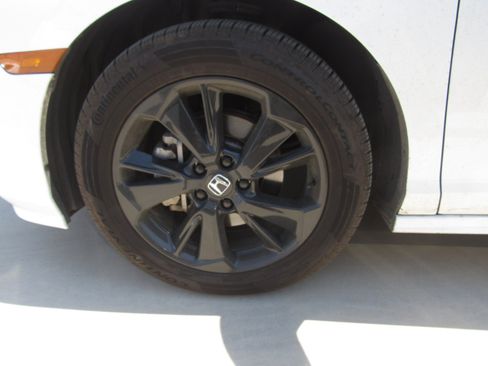 Used 2024 Honda Odyssey Sport image 5