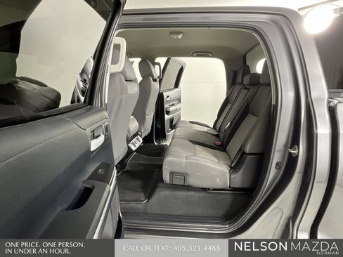 Used 2016 Toyota Tundra SR5 image 13