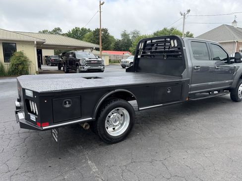 Used 2022 Ford F450 Lariat w/ Lariat Value Package AWD/4WD image 5