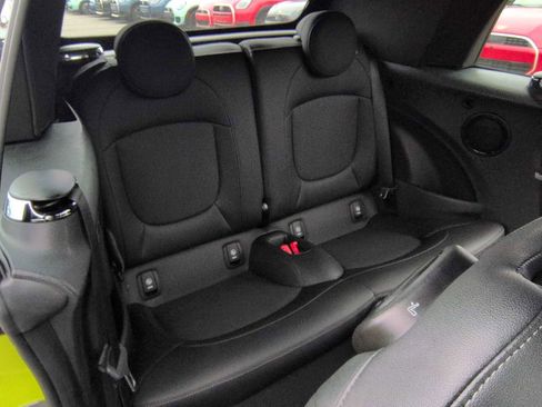 Certified 2024 MINI Cooper S image 22