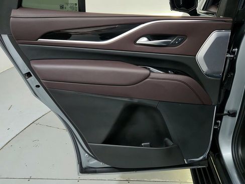 Certified 2024 Cadillac Escalade Sport Platinum w/ LPO, ONYX Package AWD/4WD image 24