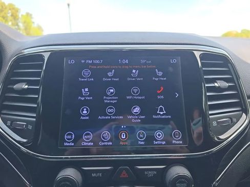 Used 2020 Jeep Grand Cherokee Limited w/ Luxury Group II image 32