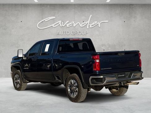 Used 2022 Chevrolet Silverado 2500 LT w/ Convenience Package AWD/4WD image 14