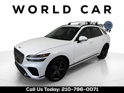 Used 2025 Genesis GV70 3.5T Sport w/ Sport Advanced Package AWD/4WD image 7