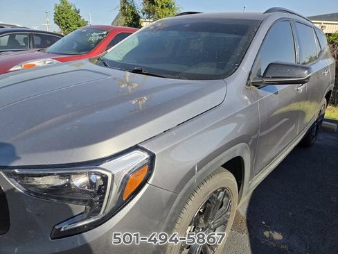 Used 2021 GMC Terrain SLT w/ Elevation Edition FWD image 10