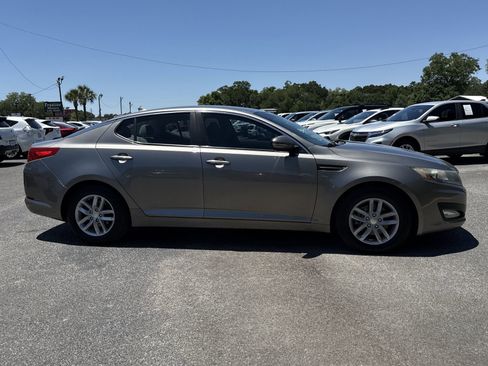 Used 2012 Kia Optima LX FWD image 7